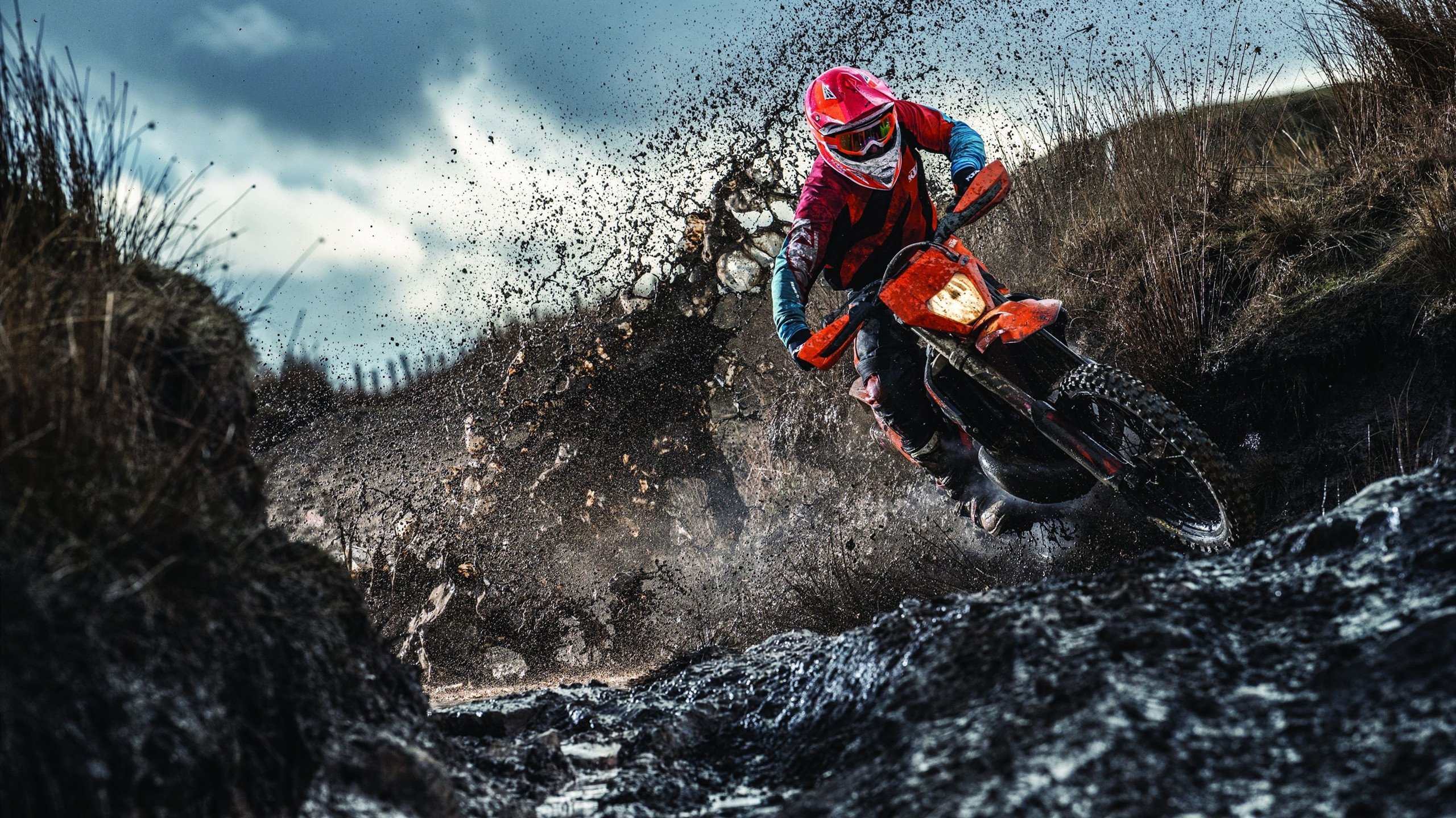 田径比赛纪录频频刷新，田径比赛时间怎么记录